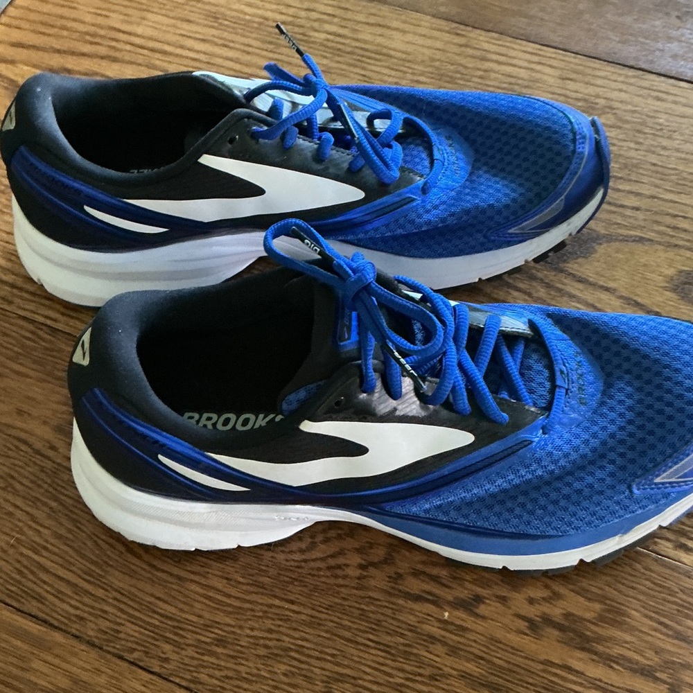 Brooks Launch 4 Athletic Sneakers Shoes Men’s size 11.5 Blue Black